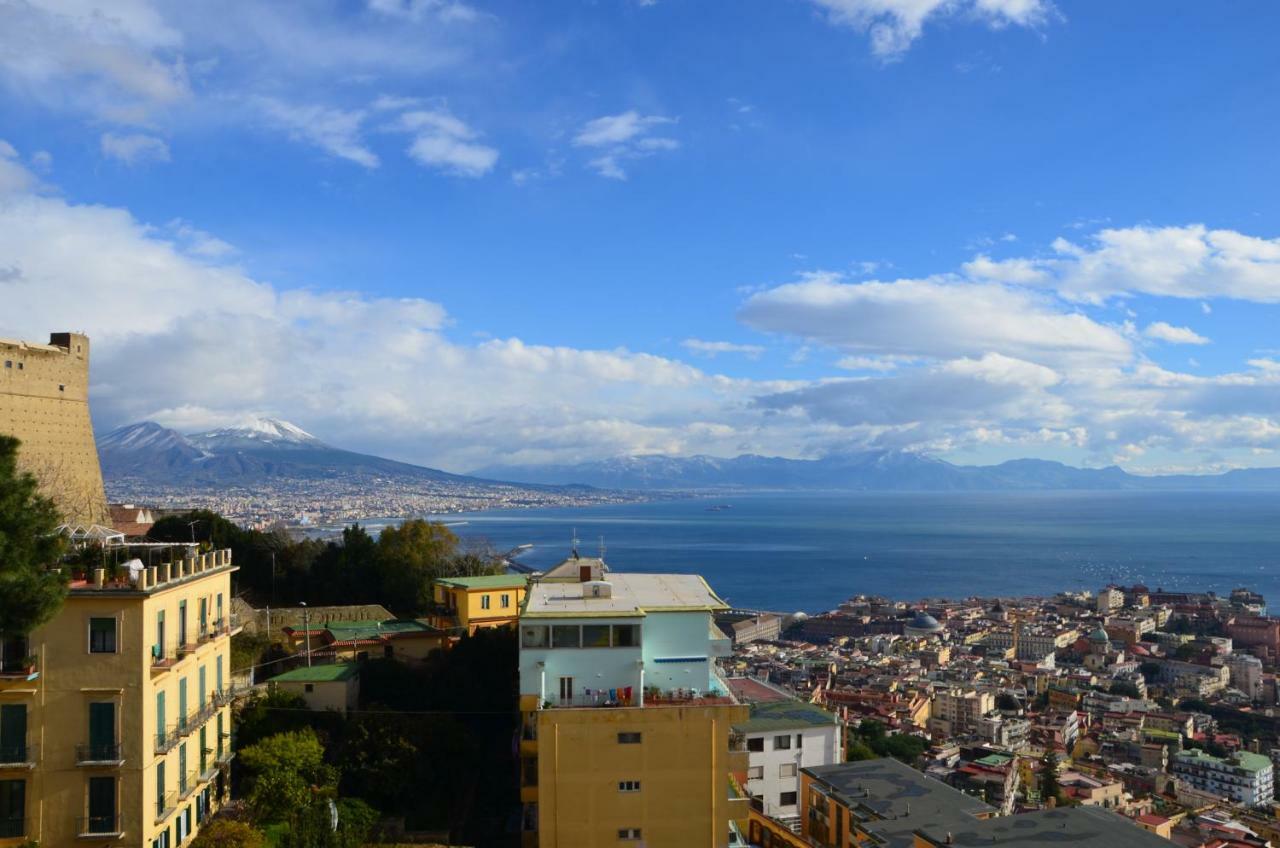 Appartamento Panoramico "Il Glicine" 那不勒斯 外观 照片